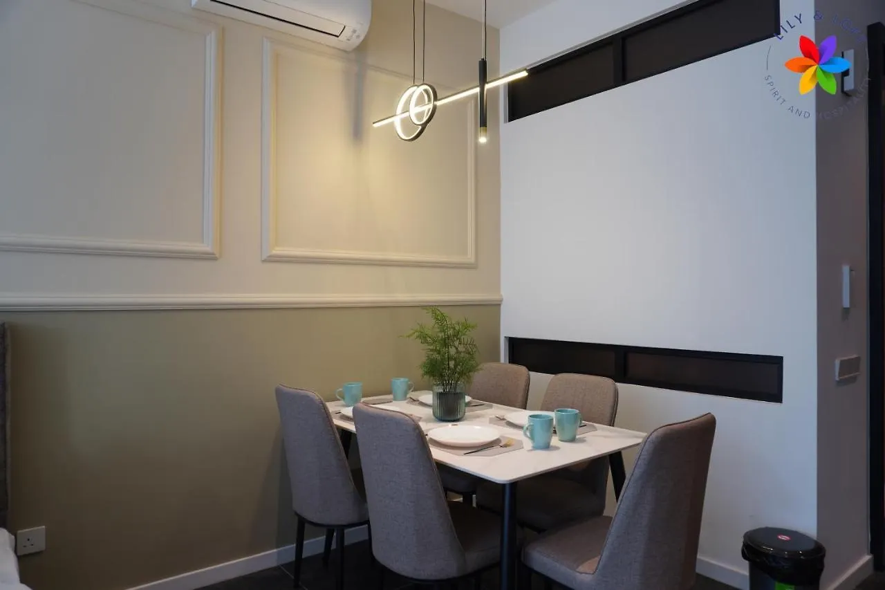 Klcc Luxury Suite @ Scarletz By Lily And Loft Kuala Lumpur Apartment